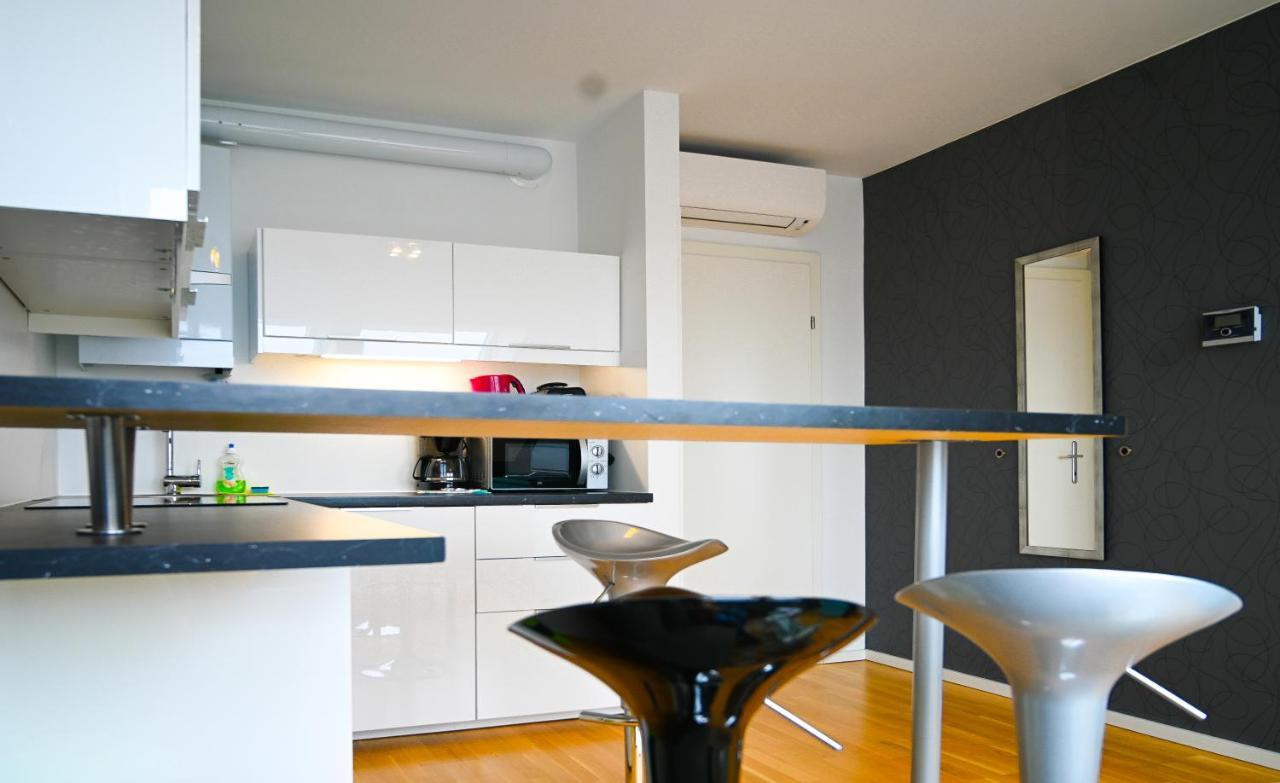 Hideaway Suite Danube Canal Vienna Esterno foto